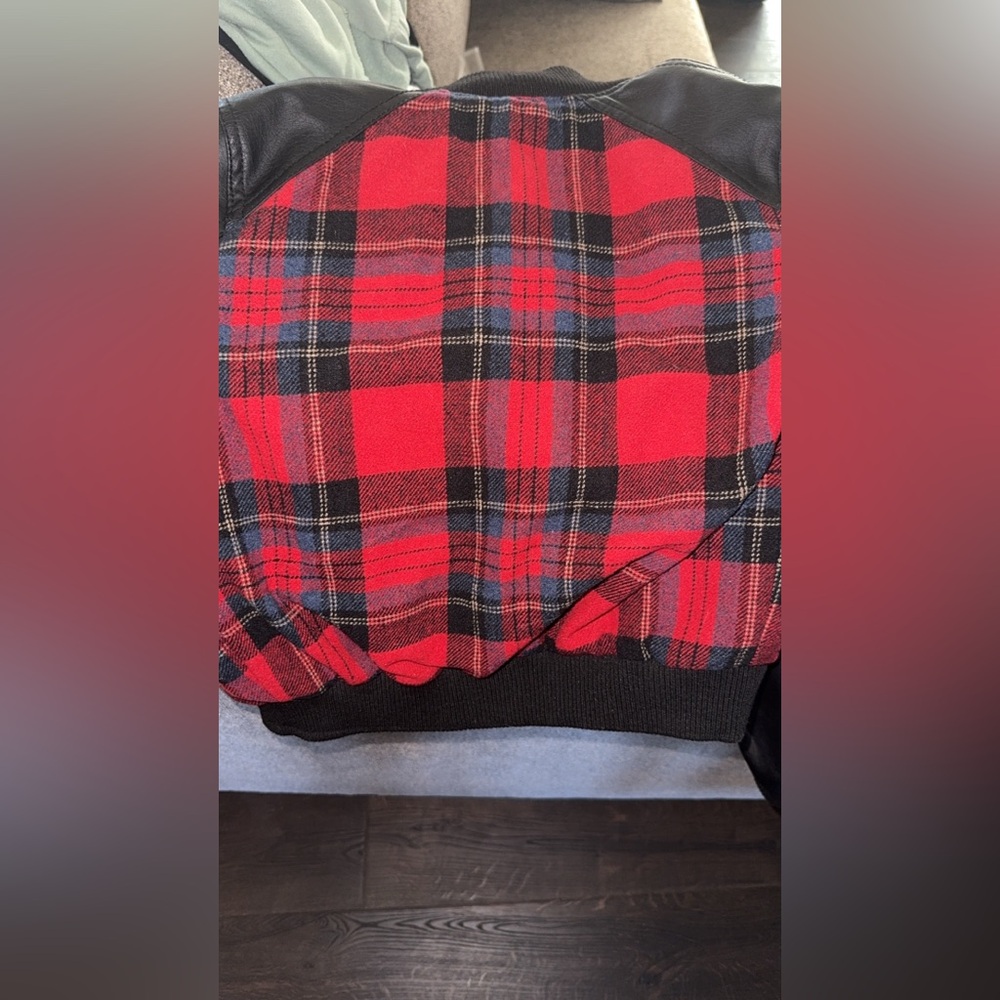 Jacket - Picture 7 of 8